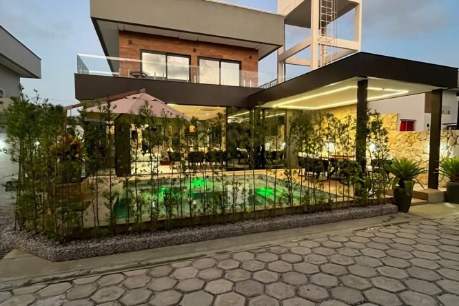 WhatsApp Image 2024-11-18 at 09.54.35