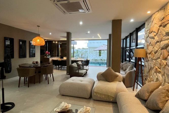 WhatsApp Image 2024-11-18 at 09.54.36 (2)